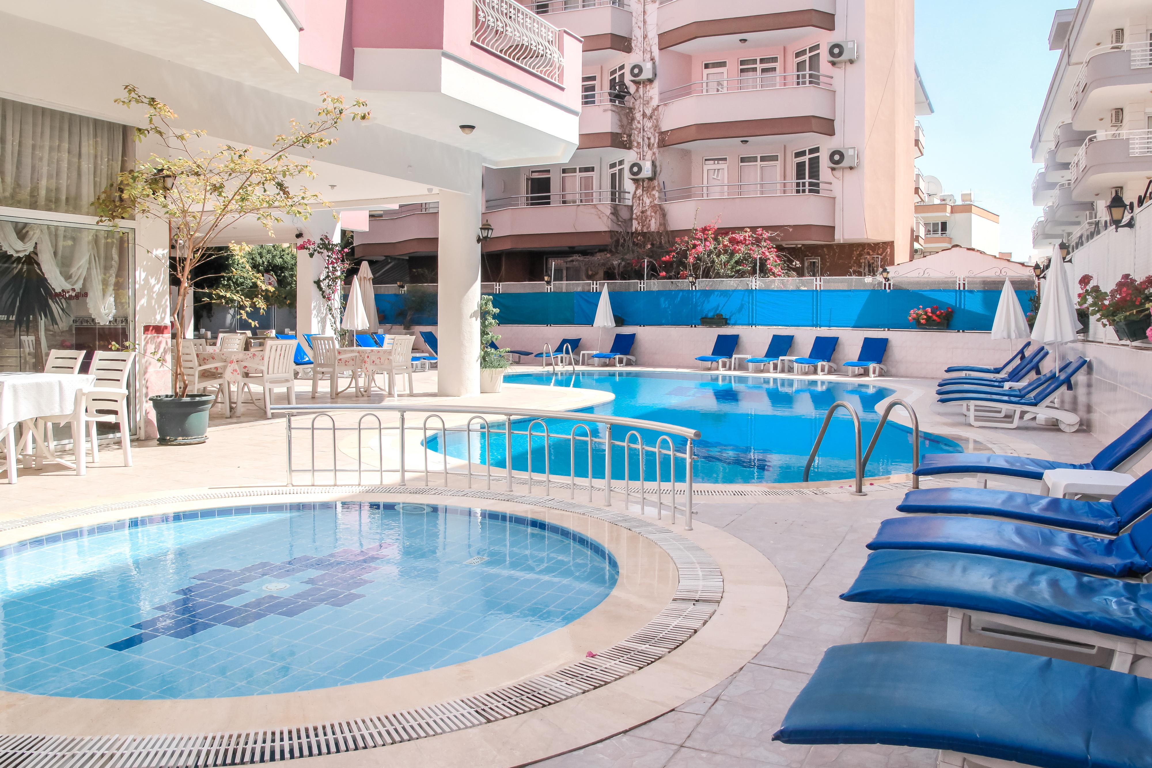Bella Rose Hotel, Ξενοδοχείο με διαμερίσματα